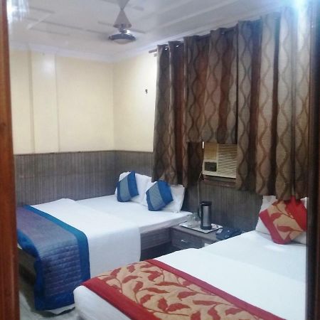 Hotel Roma Villa Нью-Дели Экстерьер фото