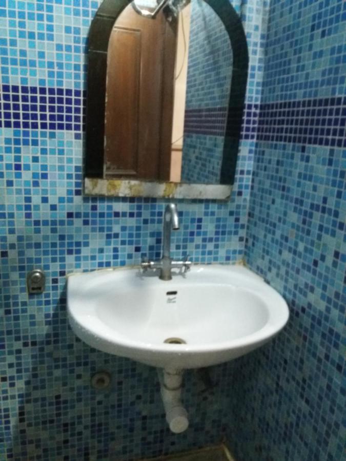 Hotel Roma Villa Нью-Дели Экстерьер фото